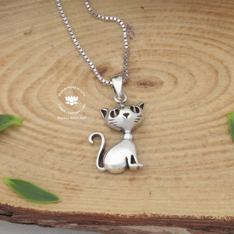 inexpensive gifts for cat lovers. This silver pendant costs less than $25.00